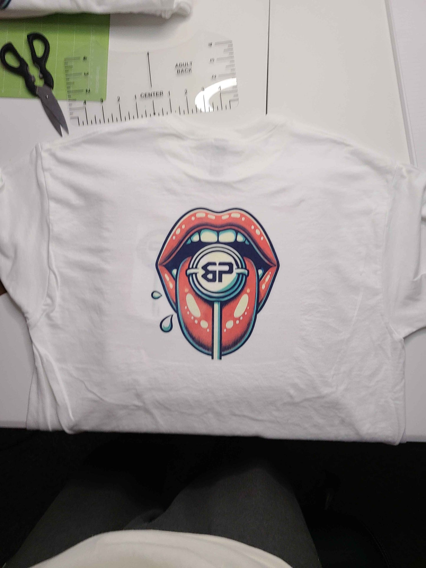 SweetTooth T-shirt -LolliPop