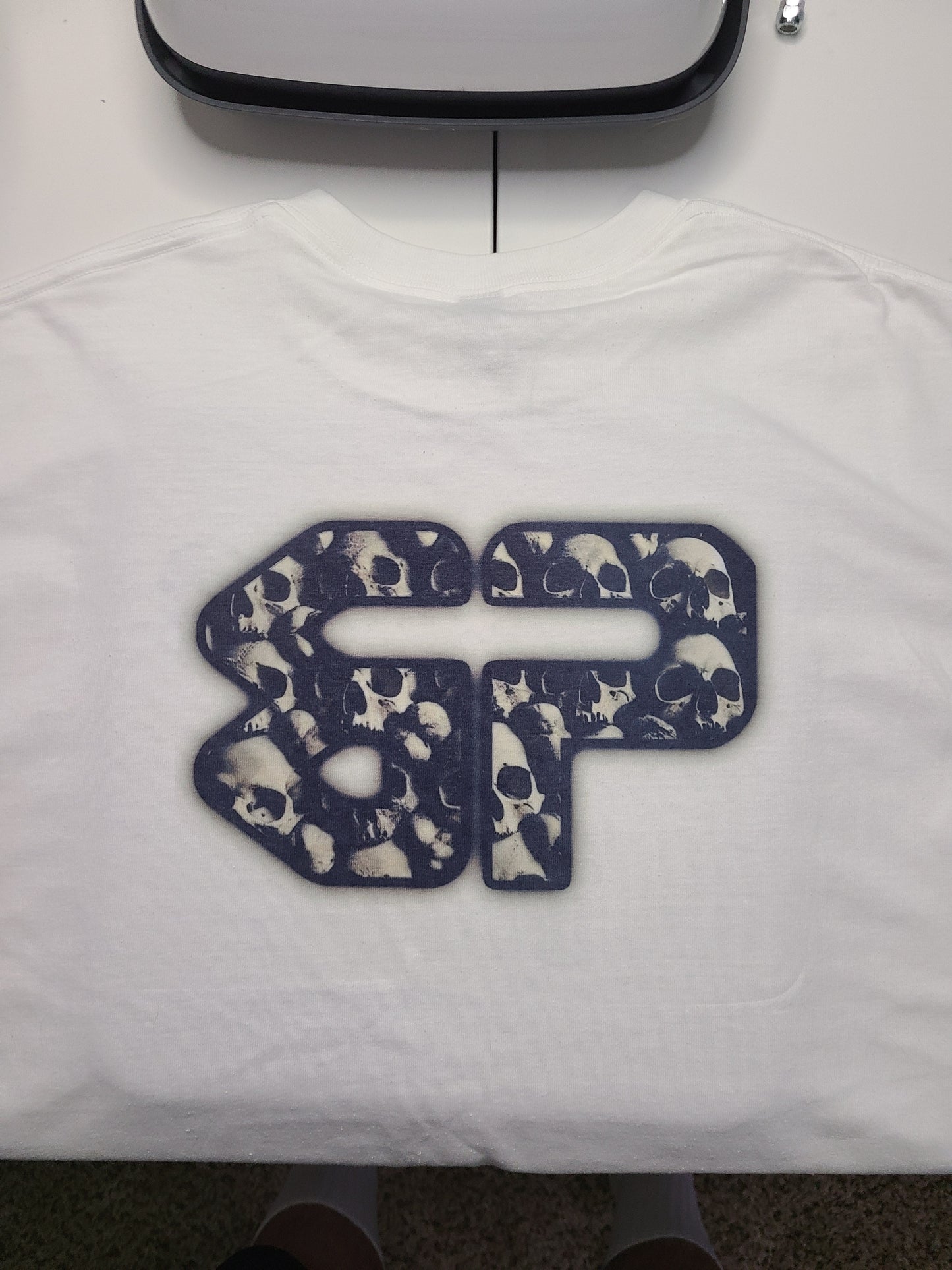 Melting Skulls Tee -Skull Pattern