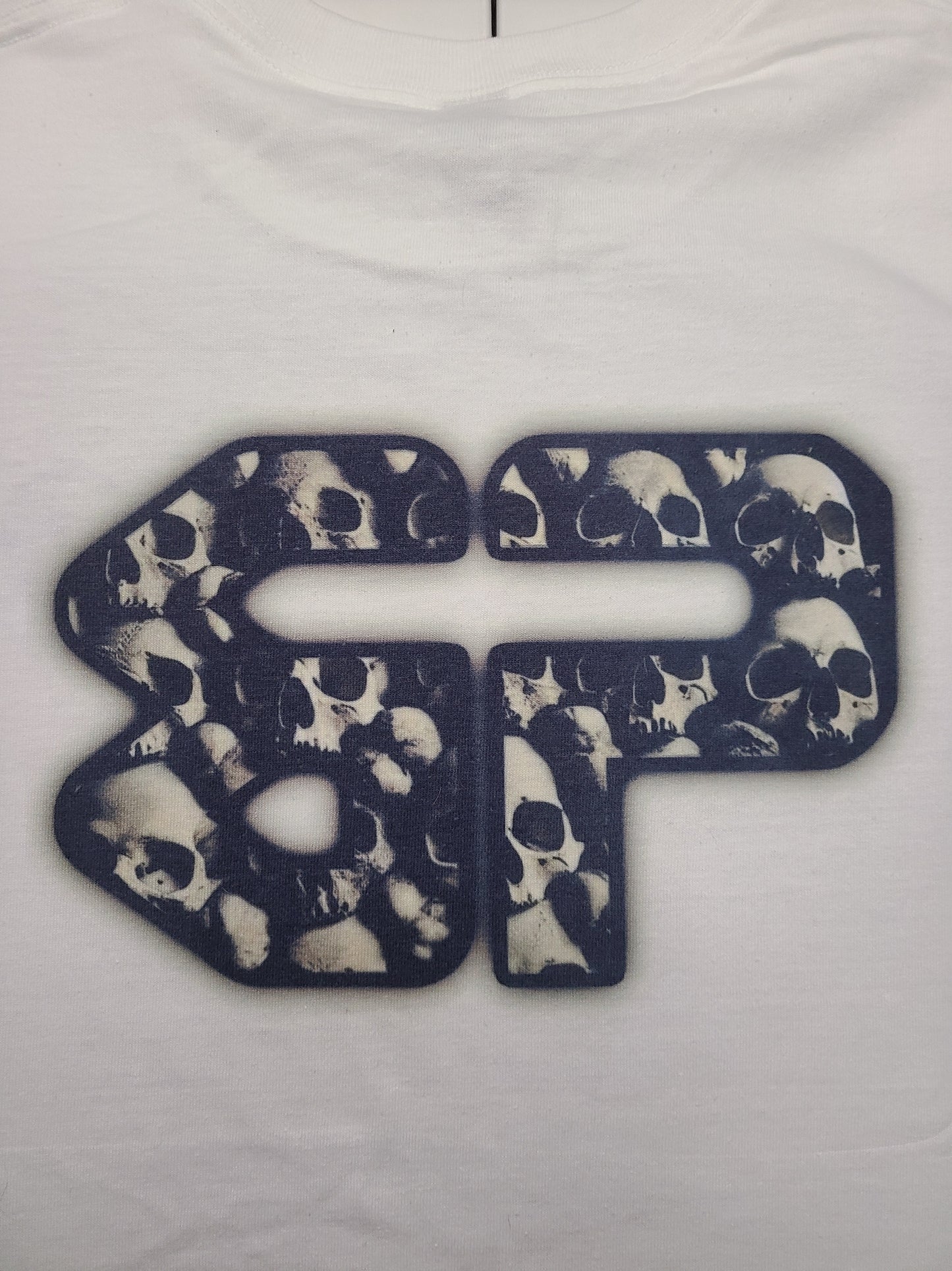 Melting Skulls Tee -Skull Pattern