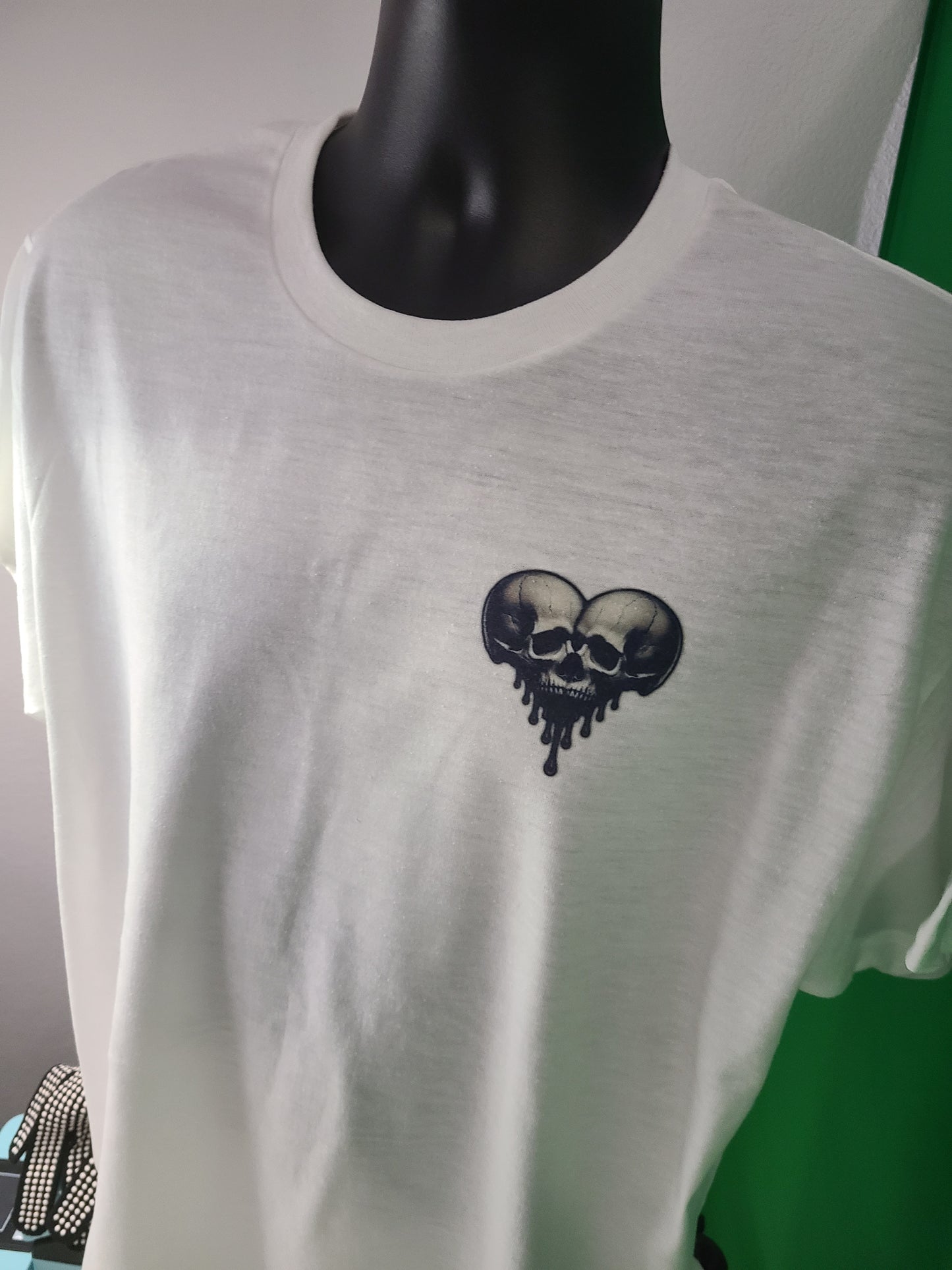 Melting Skulls Tee -Skull Pattern